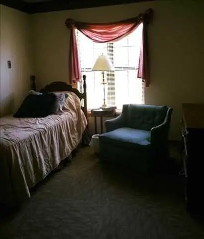 Photo of Autumn Place, Assisted Living, Joplin, MO 5