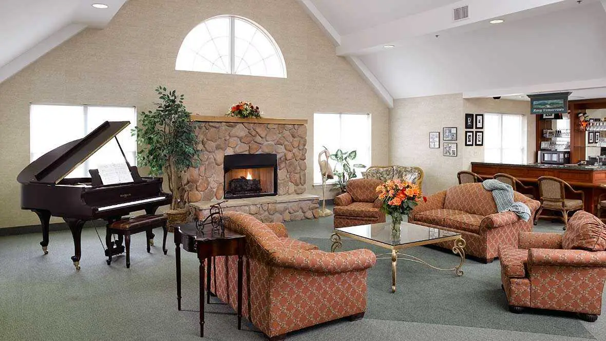 Photo of Atria Larson Place, Assisted Living, Hamden, CT 4