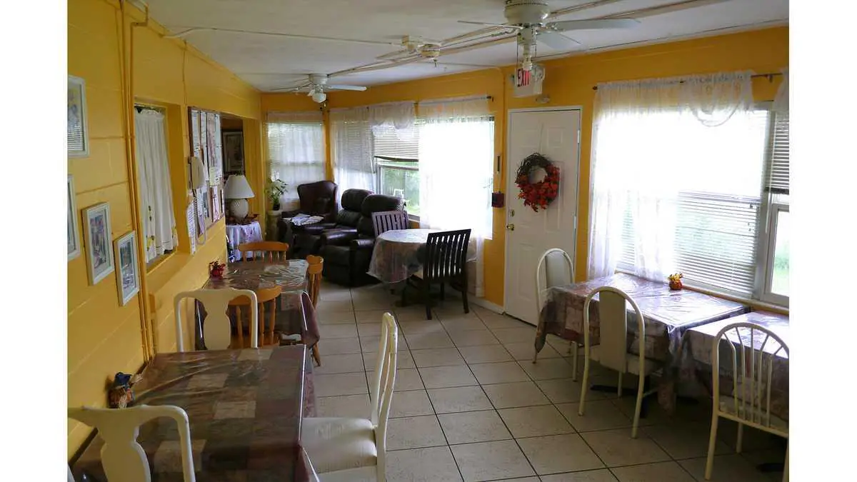 Photo of Aasbury Manor Assisted Living Facility, Assisted Living, Orlando, FL 4