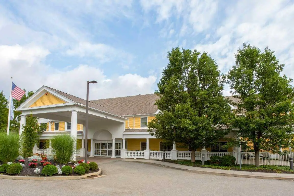 Photo of Carriage Green at Milford, Assisted Living, Milford, CT 2