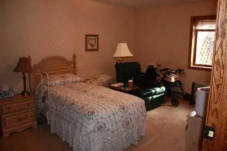 Photo of Cardenas Friendship House - Burnsville, Assisted Living, Burnsville, MN 5