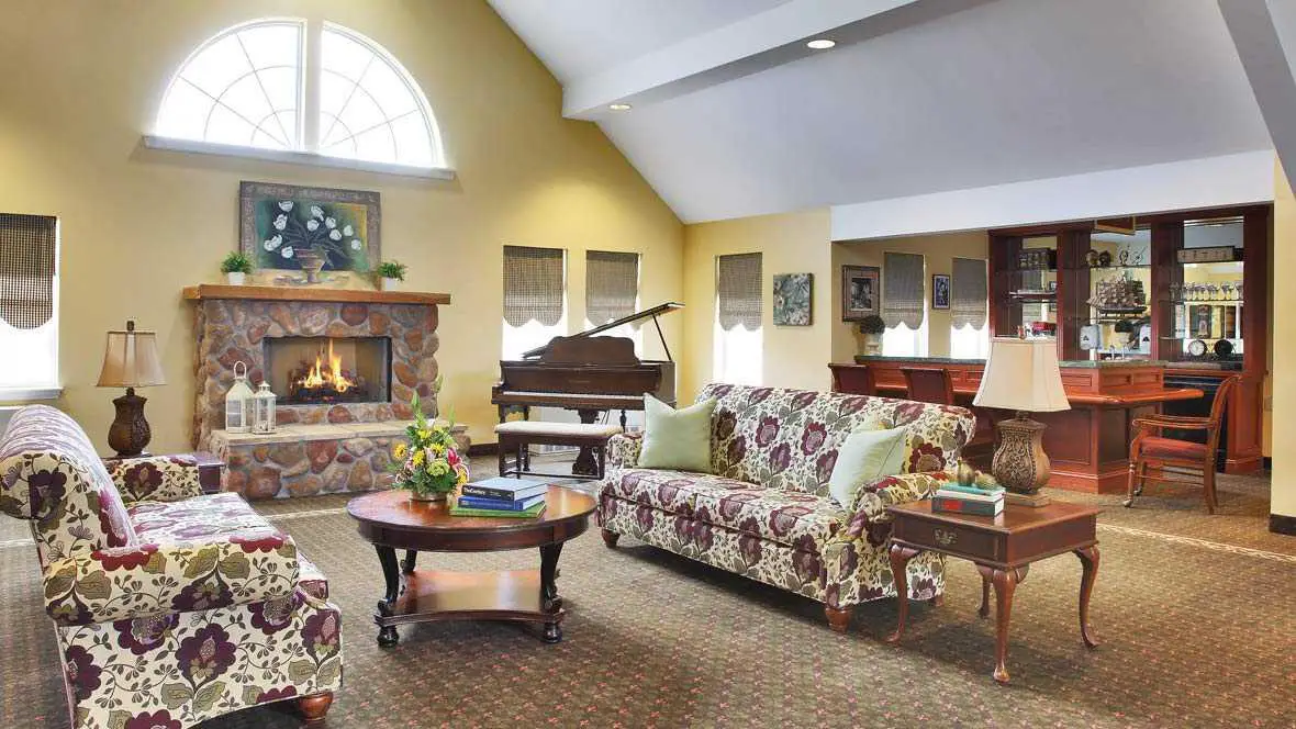 Photo of Atria Greenridge Place, Assisted Living, Rocky Hill, CT 5