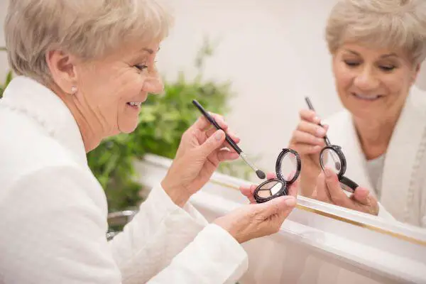 Makeup Tips for Older Women