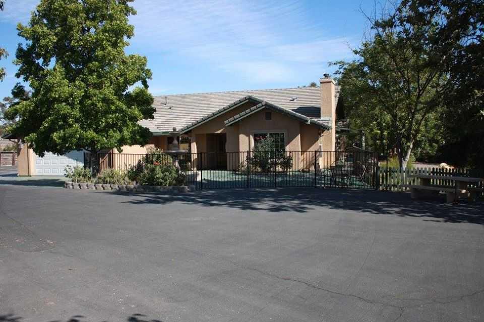 Photo of El Pomar Manor, Assisted Living, Templeton, CA 1