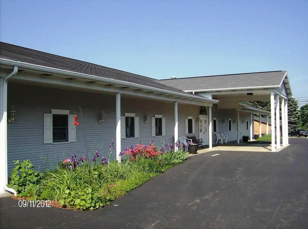 Photo of Grey's Colonial Gardens, Assisted Living, Kittanning, PA 2