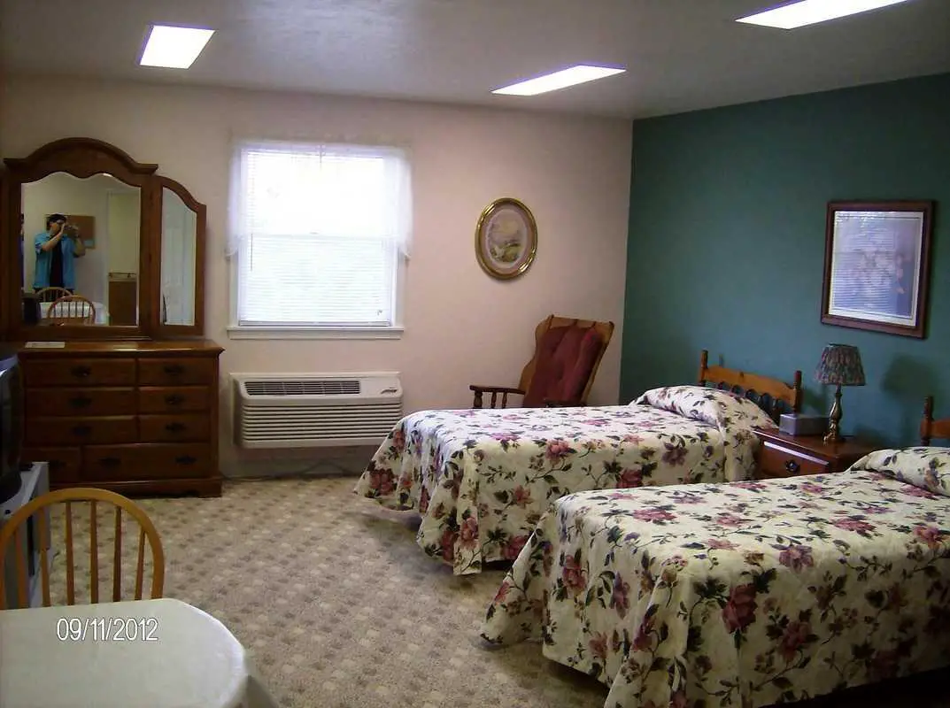 Photo of Grey's Colonial Gardens, Assisted Living, Kittanning, PA 6