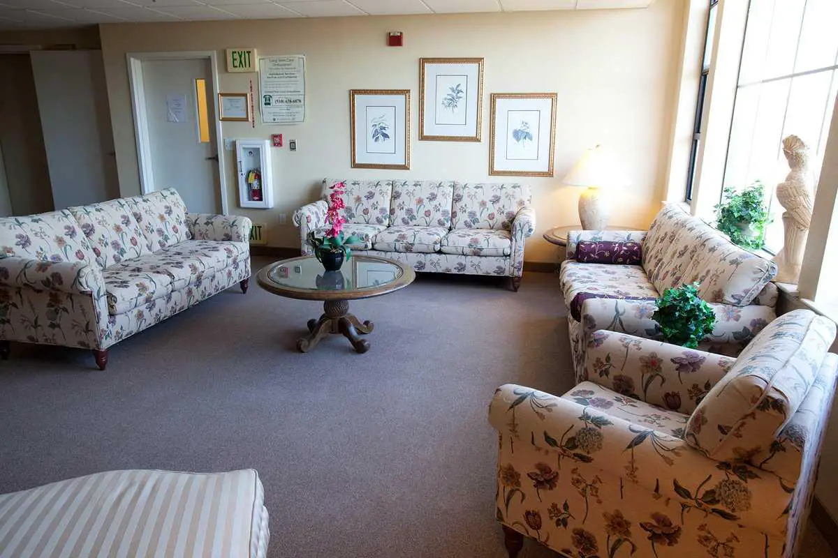 Photo of Marymount Villa Retirement Center, Assisted Living, San Leandro, CA 9