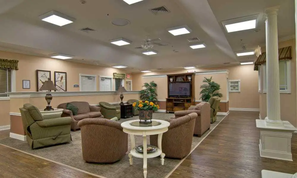 Photo of Parkway Gardens, Assisted Living, Fairview Heights, IL 7
