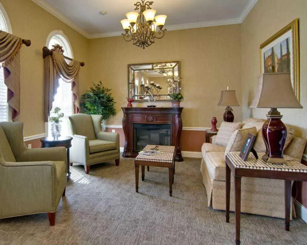 Photo of Parkway Gardens, Assisted Living, Fairview Heights, IL 9