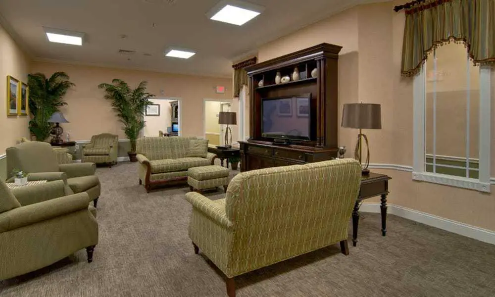 Photo of Parkway Gardens, Assisted Living, Fairview Heights, IL 10