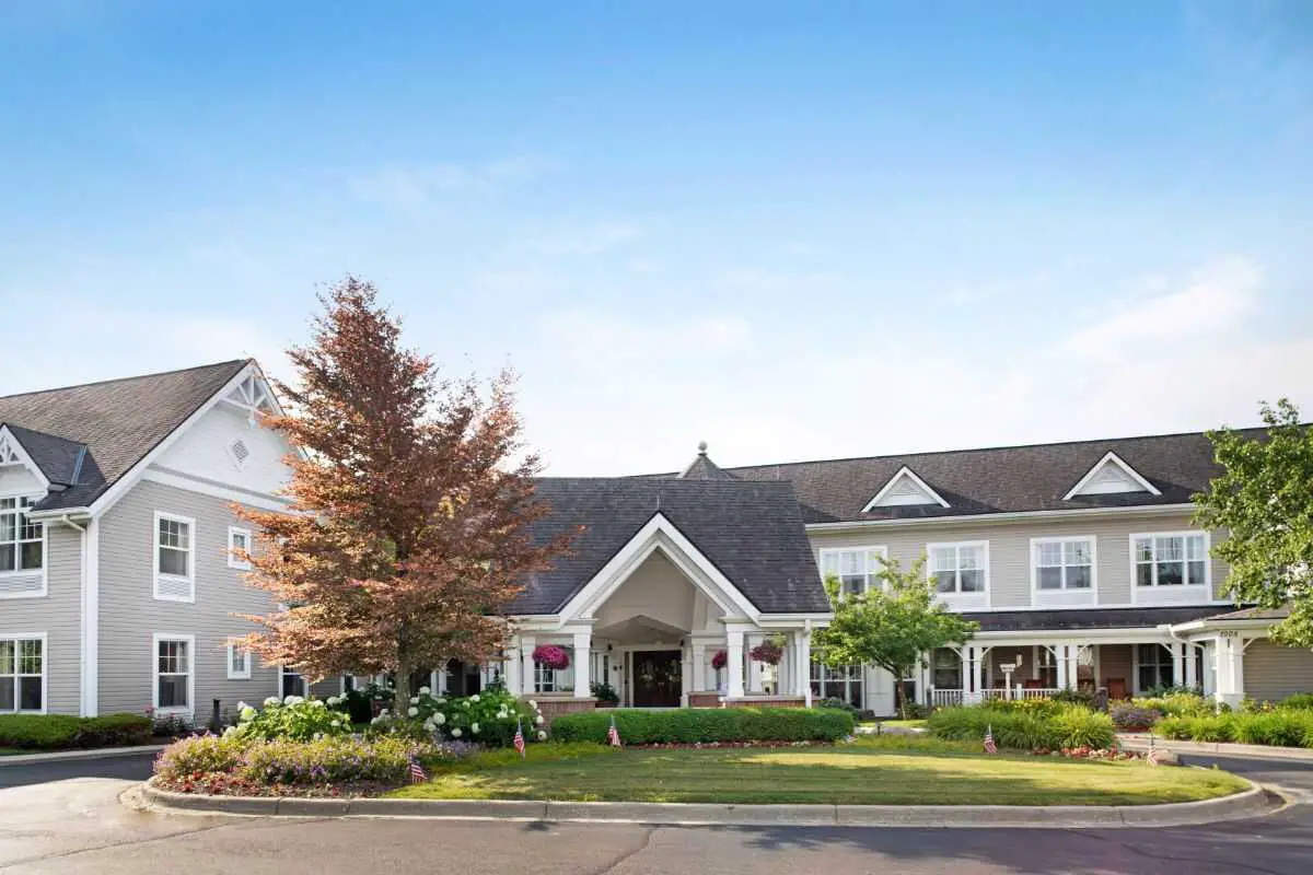 Photo of Sunrise of West Bloomfield, Assisted Living, West Bloomfield, MI 2