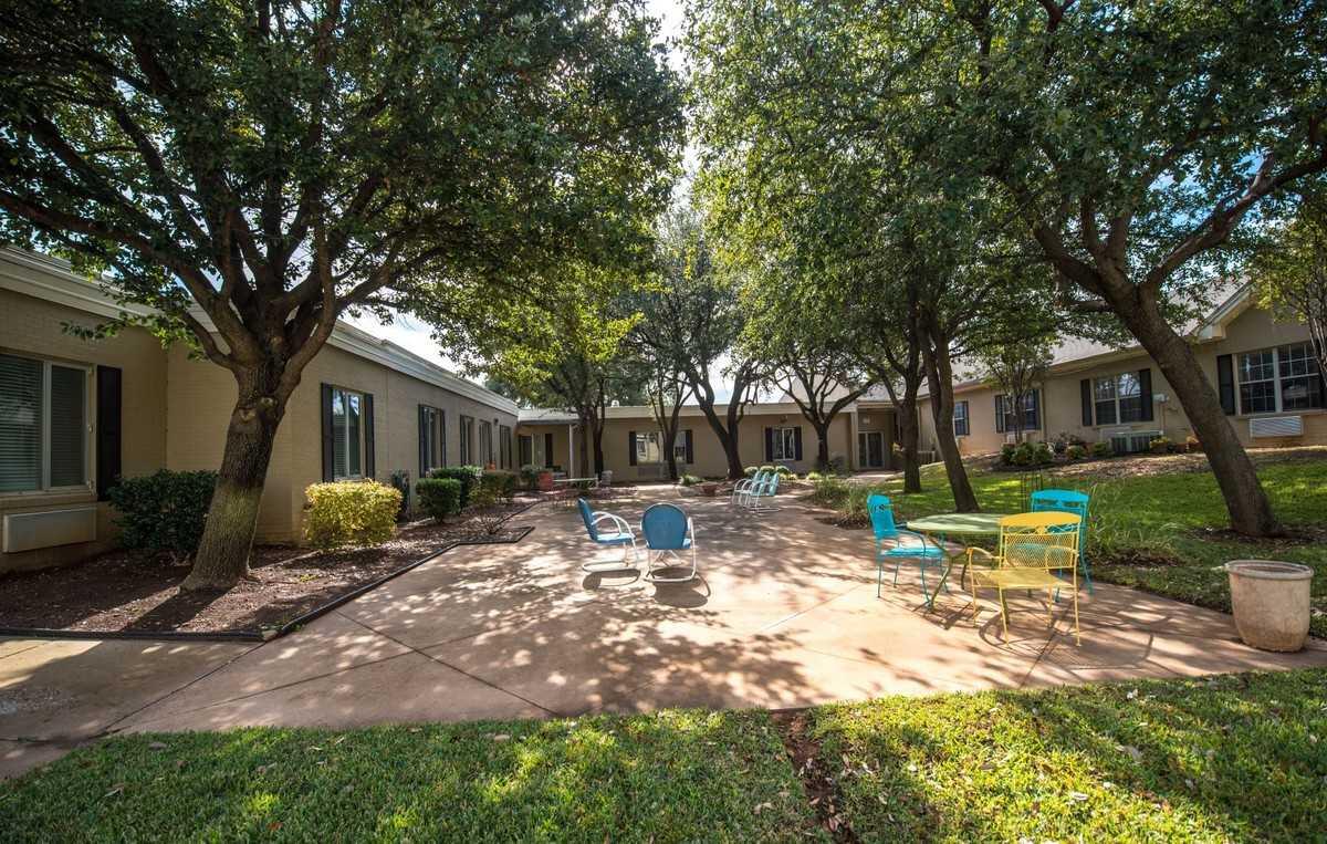 Photo of Ashwood Court, Assisted Living, Richland Hills, TX 4