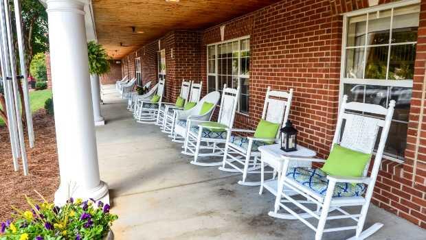 Photo of Legacy Heights Senior Living Community, Assisted Living, Charlotte, NC 1