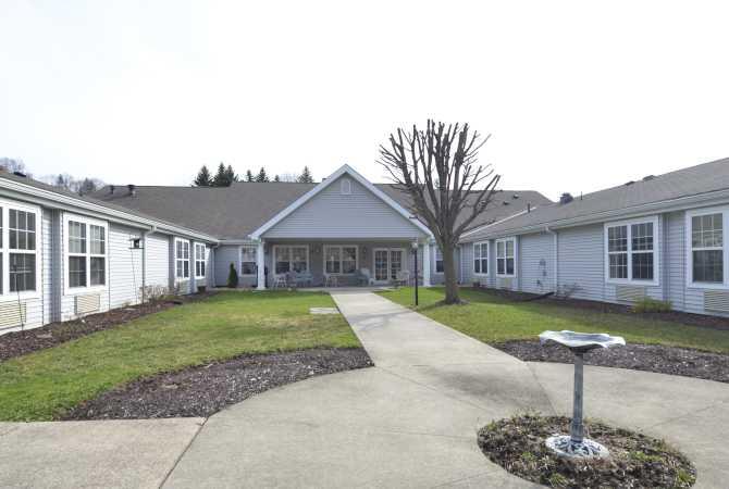 Photo of McCullough Place, Assisted Living, Johnstown, PA 5