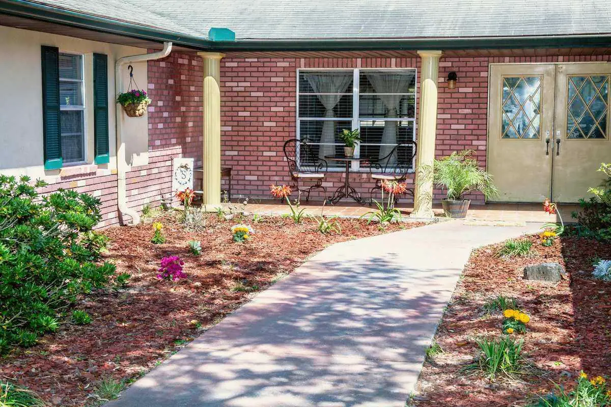 Photo of Pleasant Grove Manor, Assisted Living, Inverness, FL 5