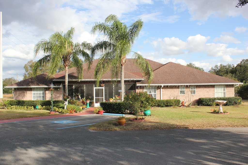 Photo of Ponds Edge Assisted Living Facility, Assisted Living, Zephyrhills, FL 10