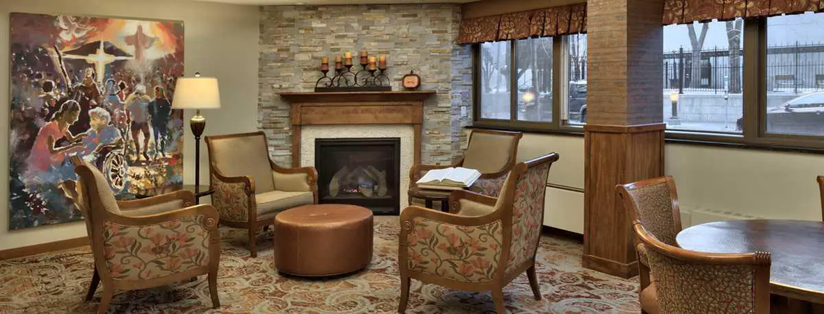 Photo of Eagle Crest, Assisted Living, Memory Care, Roseville, MN 1