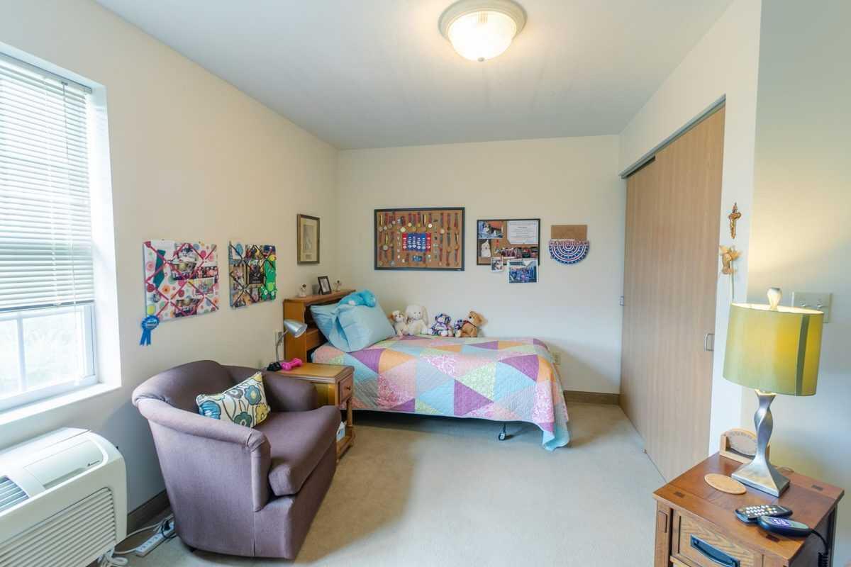 Photo of Heritage Woods of Rockford, Assisted Living, Rockford, IL 11