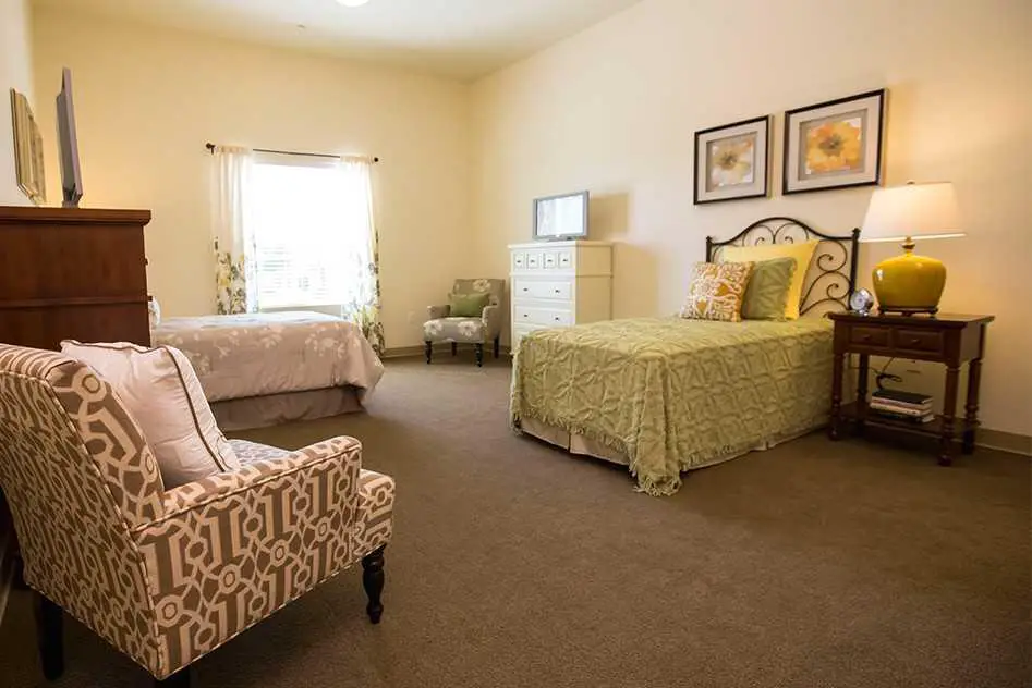 Photo of The Pointe at Summit Hills, Assisted Living, Bakersfield, CA 5