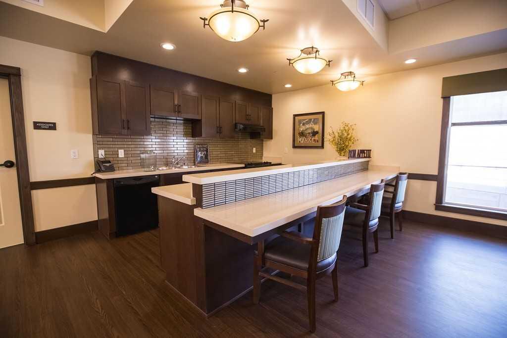 Photo of The Pointe at Summit Hills, Assisted Living, Bakersfield, CA 12