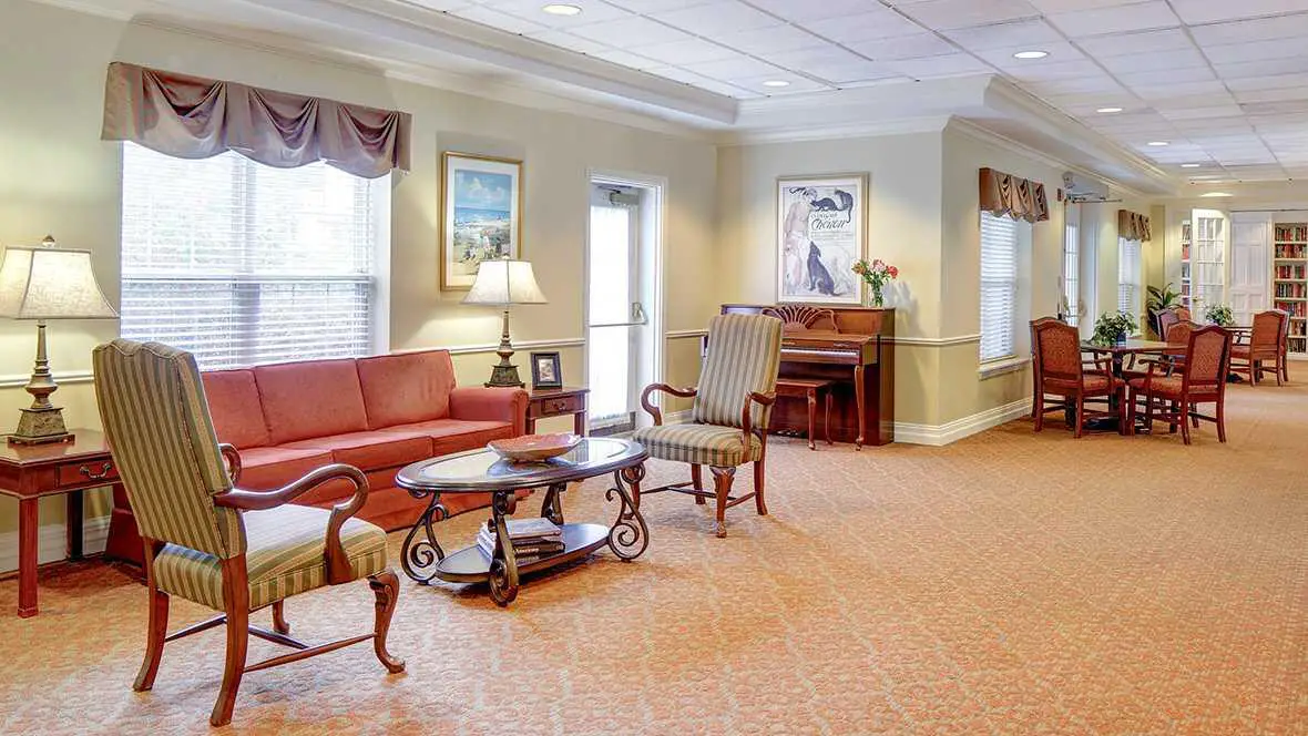 Photo of Atria Cherry Hill, Assisted Living, Cherry Hill, NJ 3