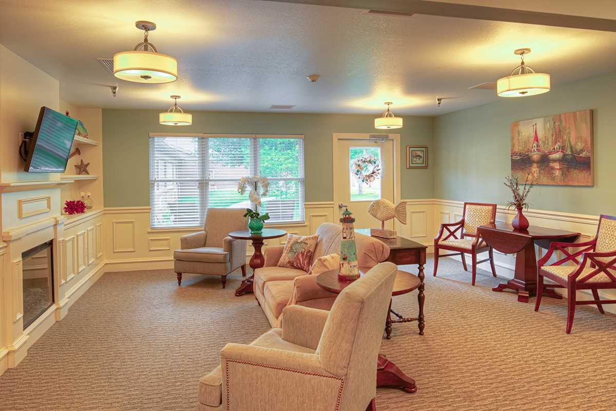 Photo of Austintown Healthcare Center, Assisted Living, Youngstown, OH 4