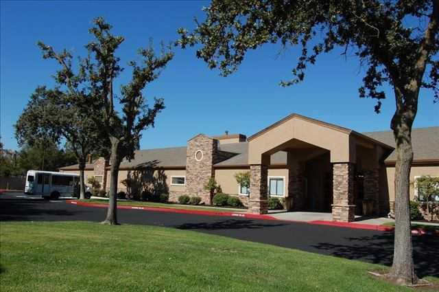 Photo of Fair Oaks Estates Senior Community, Assisted Living, Carmichael, CA 3
