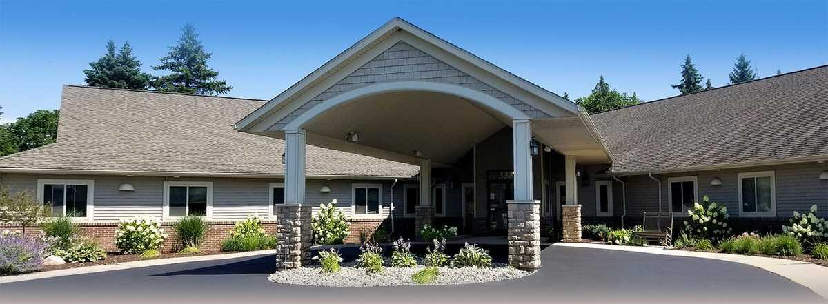 Photo of Waterford Oaks Senior Care, Assisted Living, Waterford, MI 1
