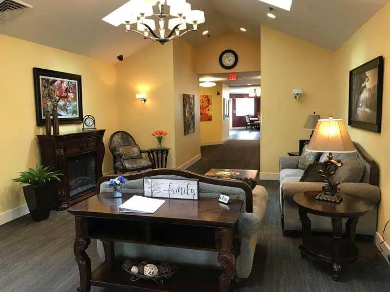 Photo of Waterford Oaks Senior Care, Assisted Living, Waterford, MI 5