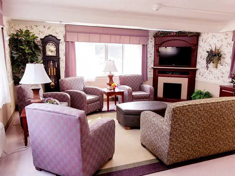 Photo of Acorn Estates, Assisted Living, Mount Carmel, IL 9