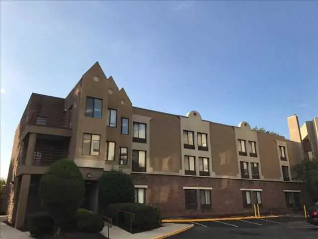 Photo of Aristacare at Delaire, Assisted Living, Linden, NJ 4