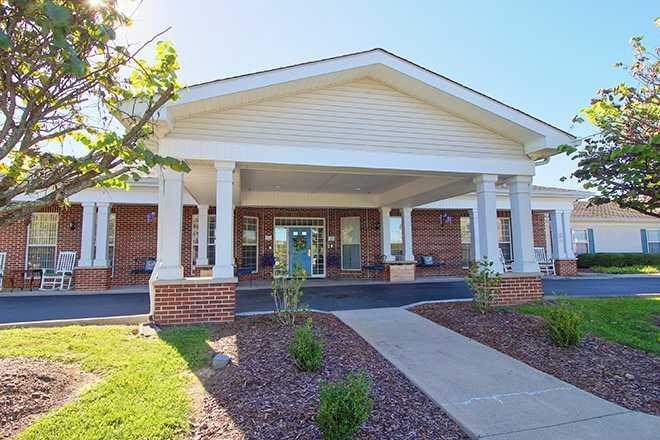 Photo of Brookdale Greeneville, Assisted Living, Greeneville, TN 1