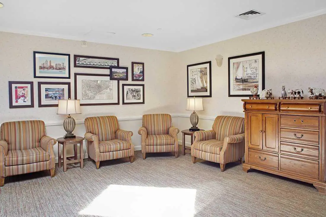 Photo of Sunrise of Rochester, Assisted Living, Rochester, MI 9