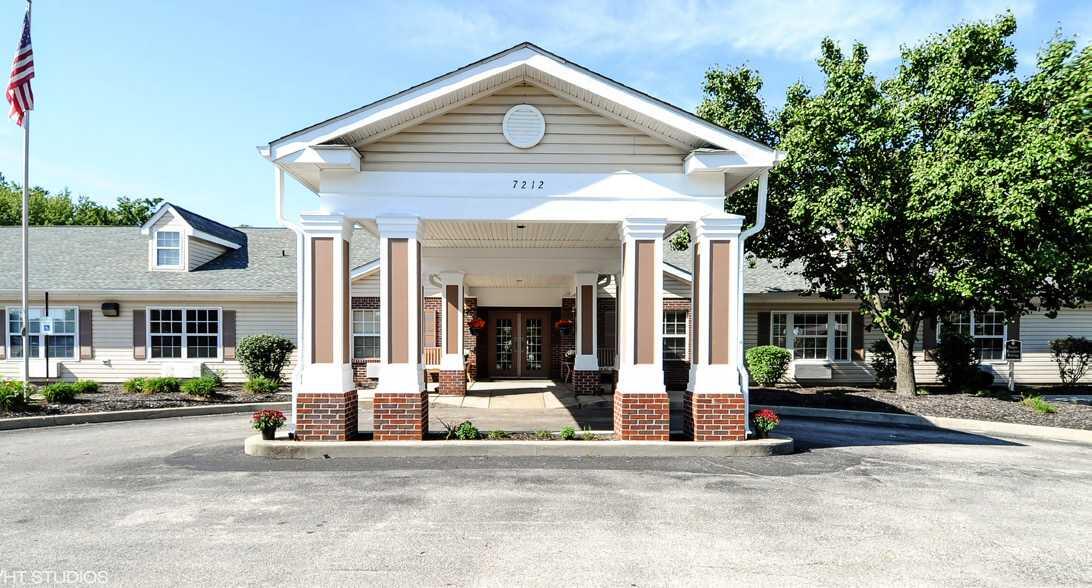 Photo of The Wellington at Southport, Assisted Living, Indianapolis, IN 2