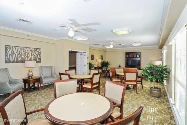 Photo of The Wellington at Southport, Assisted Living, Indianapolis, IN 3