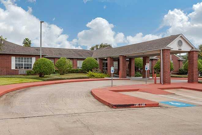 Photo of Brookdale Memorial Oaks, Assisted Living, Houston, TX 3