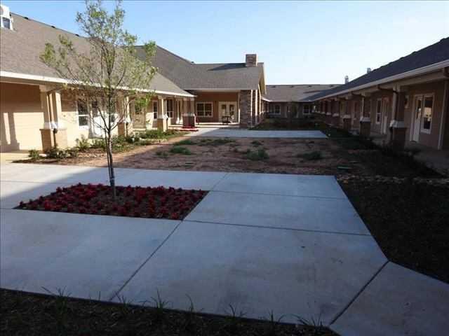 Photo of Heartis Clear Lake, Assisted Living, Webster, TX 5
