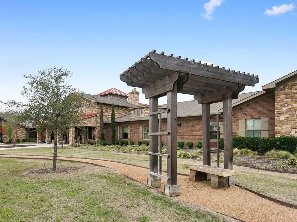Photo of River Oaks, Assisted Living, Memory Care, Coppell, TX 6