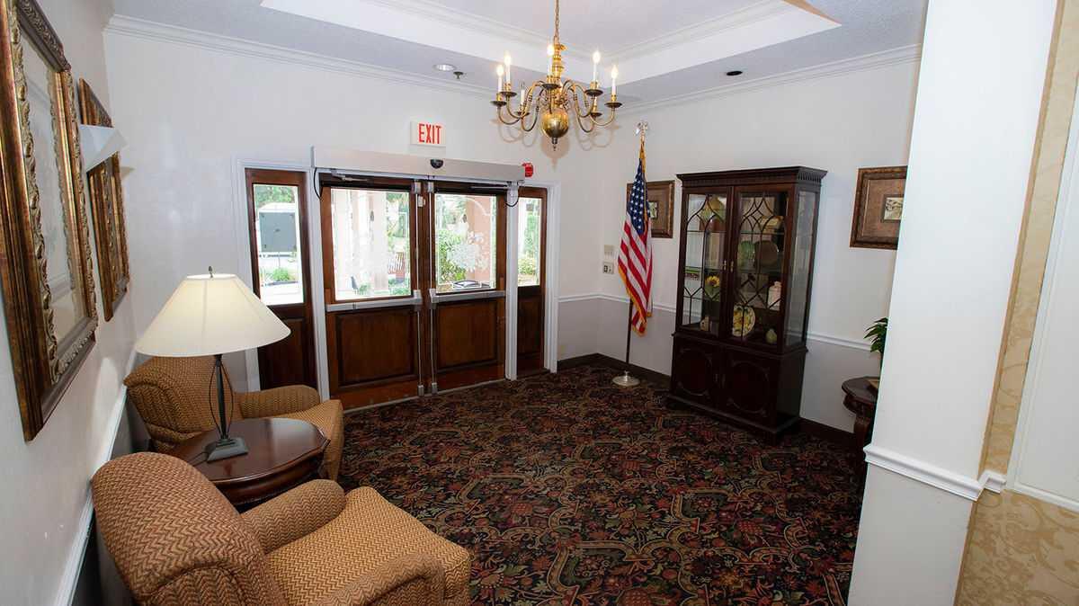 Photo of Savannah Court of the Palm Beaches, Assisted Living, West Palm Beach, FL 4