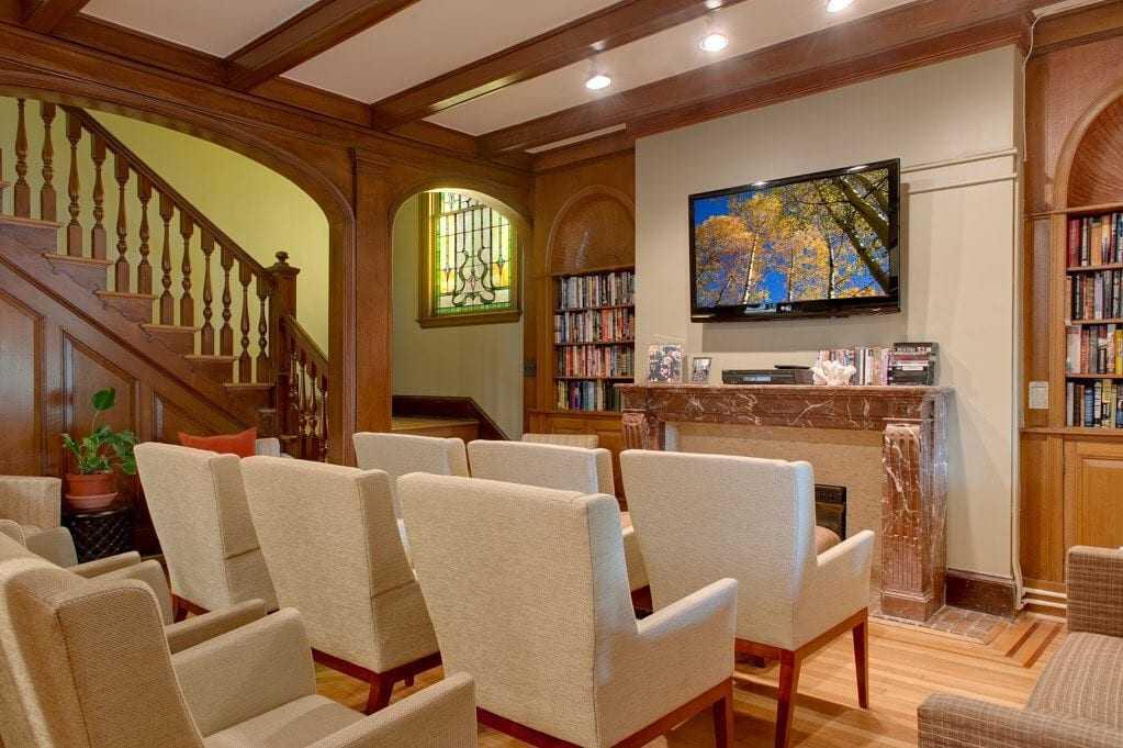 Photo of Tudor Heights, Assisted Living, Pikesville, MD 16