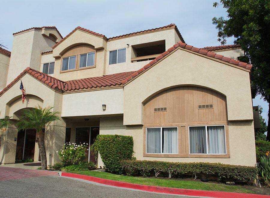 Photo of Anaheim Crown Plaza, Assisted Living, Anaheim, CA 7