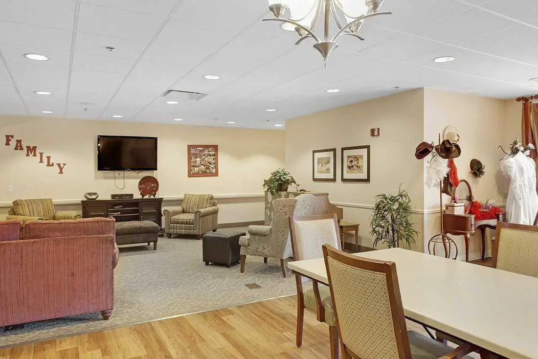 Photo of Brighton Gardens of Washington Township, Assisted Living, Dayton, OH 9