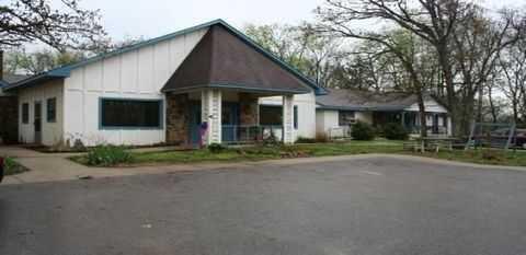 Photo of Guest Home Estates II, Assisted Living, Chanute, KS 1
