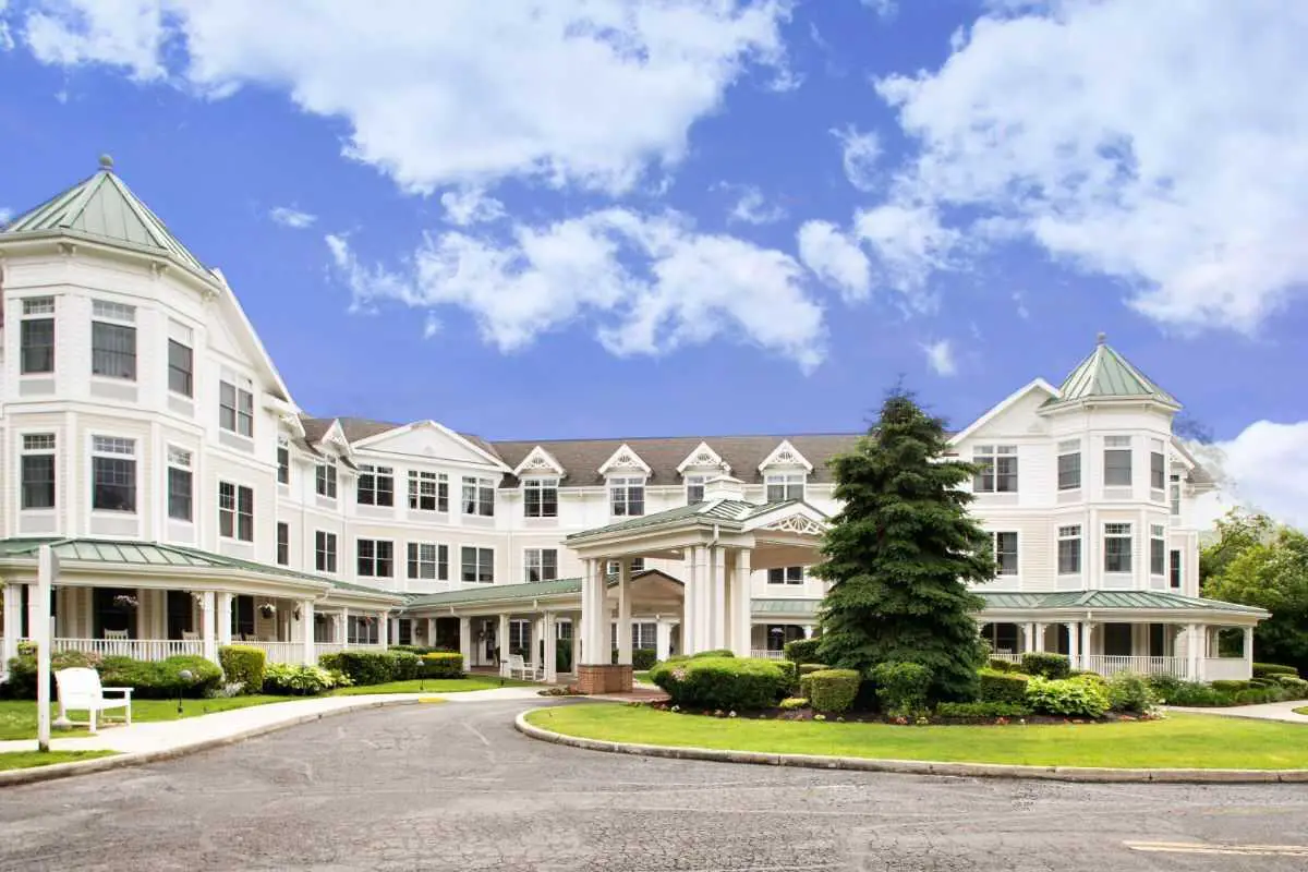 Photo of Sunrise of Crestwood, Assisted Living, Yonkers, NY 1