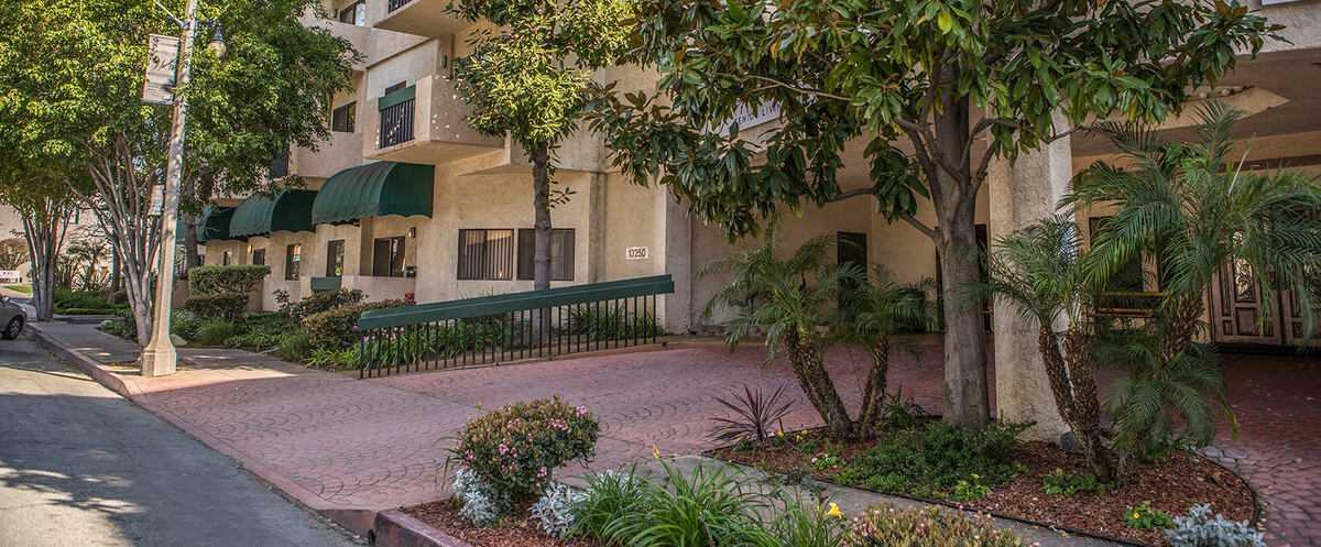 Photo of Brookdale Uptown Whittier, Assisted Living, Whittier, CA 9