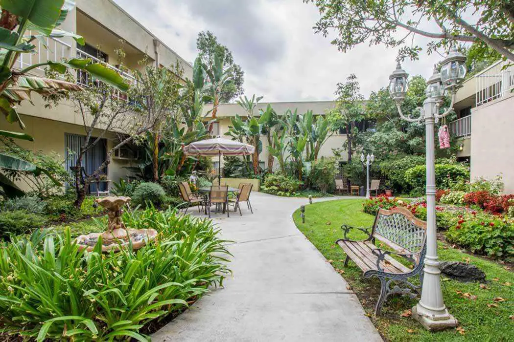 Photo of The Gardens at Park Balboa, Assisted Living, Van Nuys, CA 7