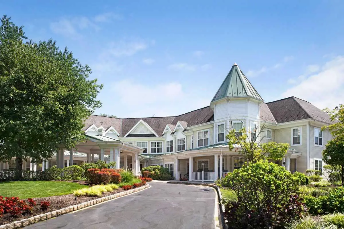 Photo of Sunrise of Old Tappan, Assisted Living, Old Tappan, NJ 2