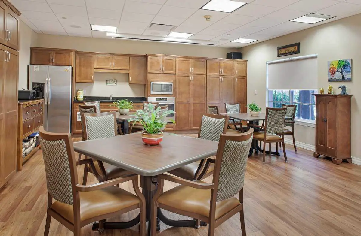 Photo of Brighton Gardens of Tampa, Assisted Living, Tampa, FL 9