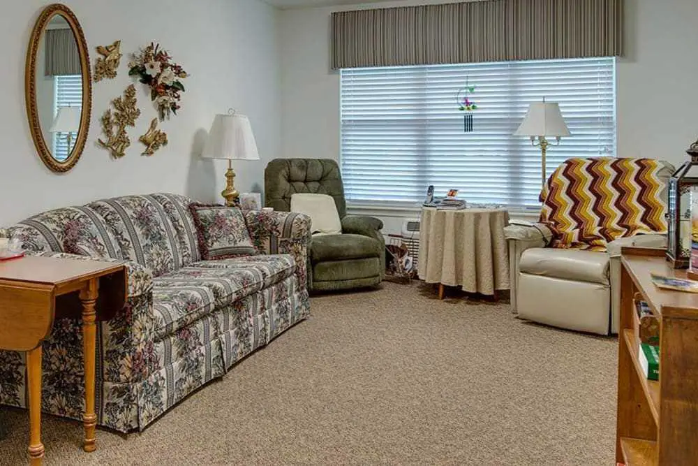 Photo of Carrington Place, Assisted Living, Pittsburg, KS 4