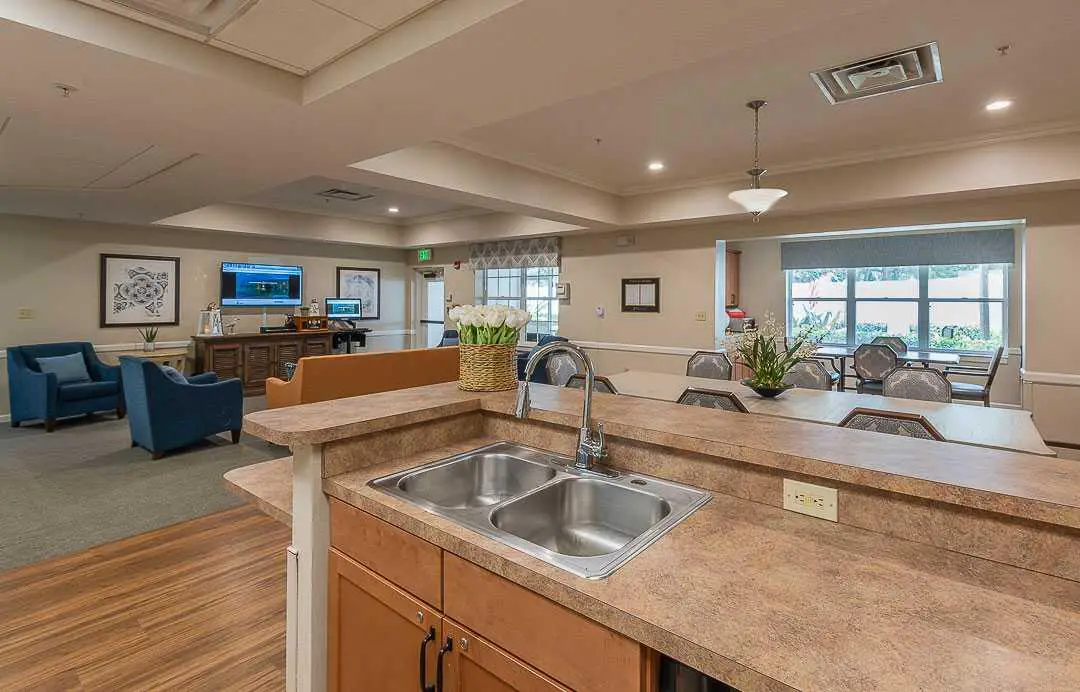 Photo of Colonnade Beckett Lake, Assisted Living, Clearwater, FL 5